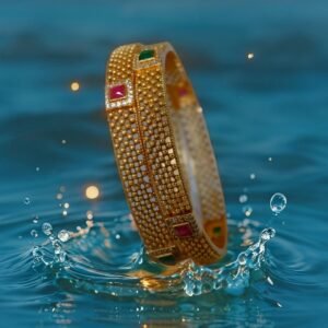 Gold Bangle B10030