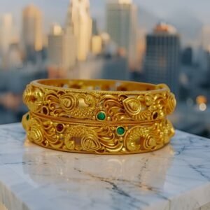 Gold Bangle B10034