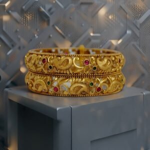 Gold Bangle B10035