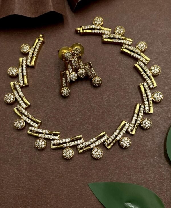 Short Necklace SN10020