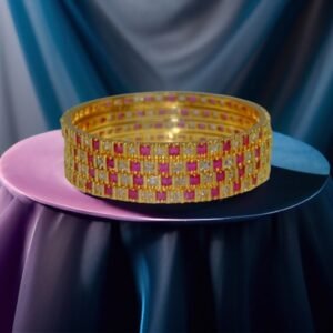 Gold Bangle B10041